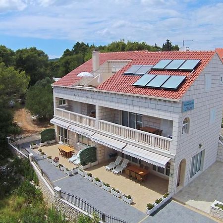 Apartments Villa Maris 鲁巴达 外观 照片