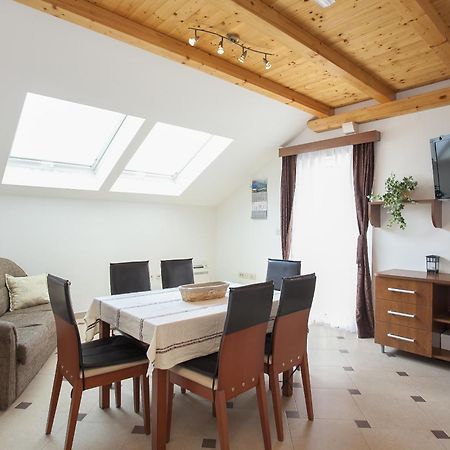 Apartments Villa Maris 鲁巴达 客房 照片
