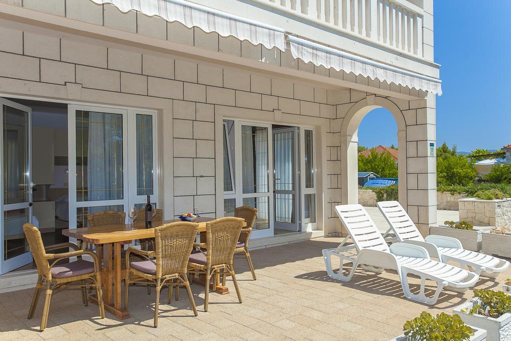 Apartments Villa Maris 鲁巴达 客房 照片