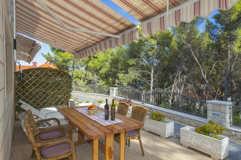 Apartments Villa Maris 鲁巴达 客房 照片