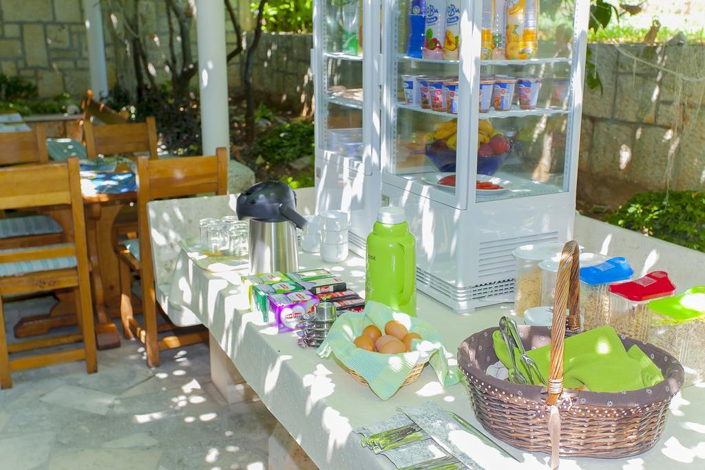 Apartments Villa Maris 鲁巴达 外观 照片